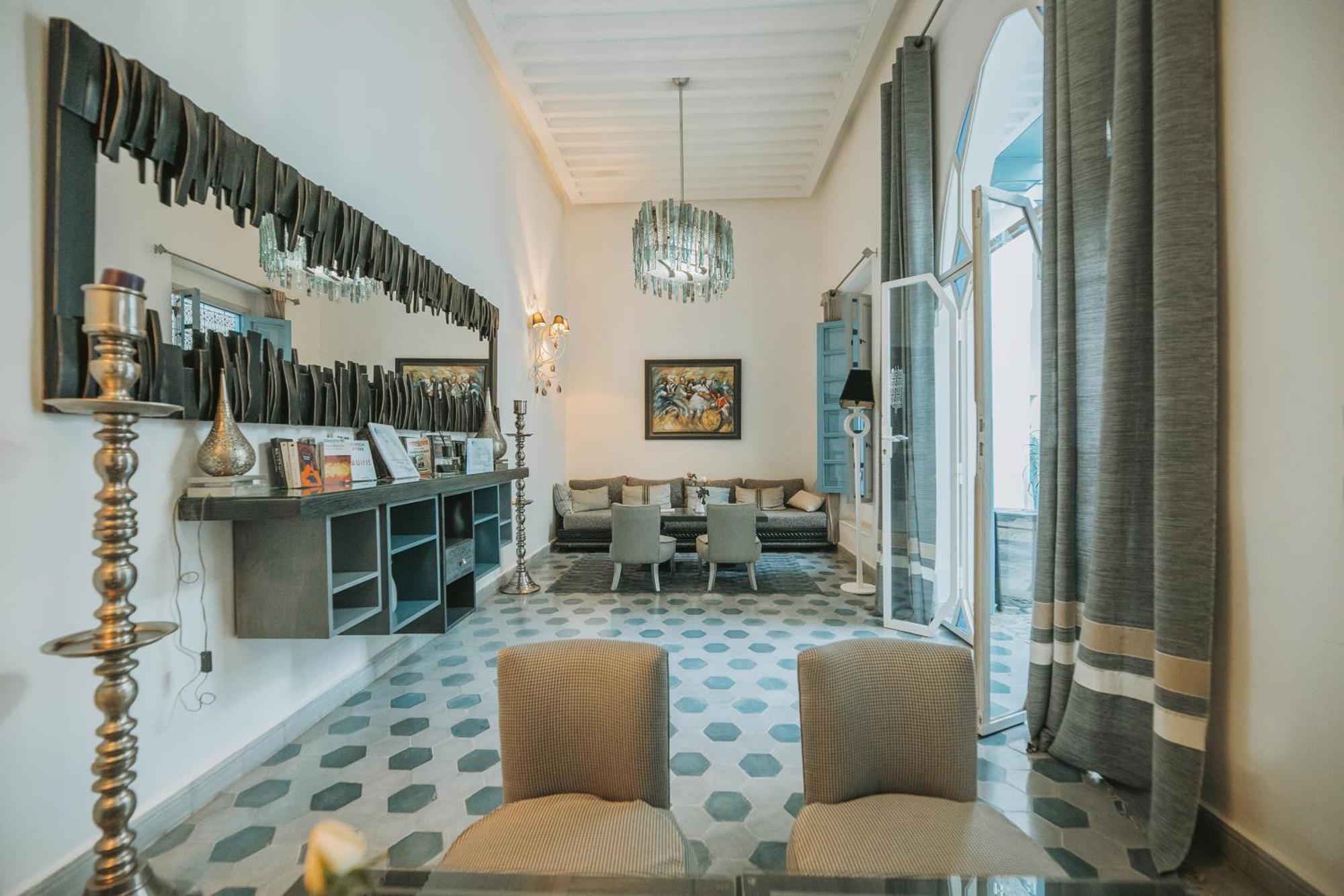 Riad Le Perroquet Bleu Suites & Spa Маракеш Екстериор снимка