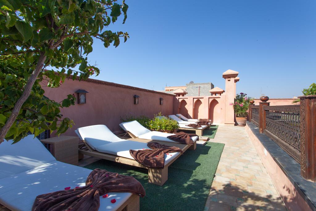 Riad Le Perroquet Bleu Suites & Spa Маракеш Екстериор снимка